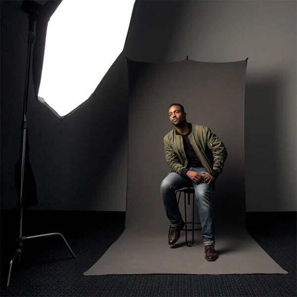 Westcott X-Drop Photo Background Gray 150x370cm Westcott X-Drop Photo Background Gray 150x370cm