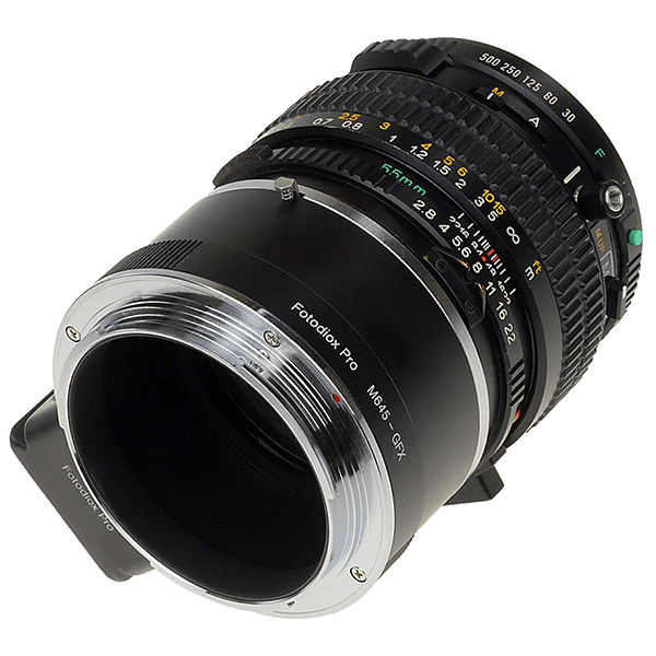 Objektivadapter Mamiya 645 auf Fuji GFX G-Mount von Fotodiox mit Objektiv