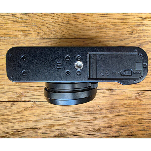 Fujifilm X100F schwarz Demomodell sehr guter Zustand