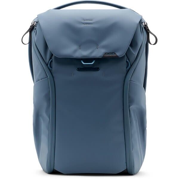 Peak Design Everyday Backpack V3 30L in Ocean Vorderansicht Peak Design Everyday Backpack V3 30L in Ocean Vorderansicht